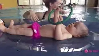 Miniature : Cours de bébé nageurs