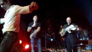 Miniature : Zeibekiko tis Evdokias me Antonis Remos kai Manolis Karandinis Live at Bamboo Bucharest