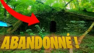 Miniature : On découvre un BUNKER dans la forêt !!😱 | #endurovlog 🏍️