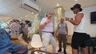 Miniature : Une soirée avec maître Louali Mahfoud pionnier de Kempo, karaté et boxe pieds-Poings.