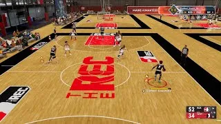 Miniature : NBA 2K22_Triple brisage de cheville Step Back
