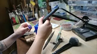 Miniature : Création d’une chevalière avec émeraude (Part 1) | Agnès Phuong #bijouterie #waxcarving