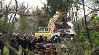 Miniature : NDDL la terre 6 Des maux et des mots (entre deux opérations d'évacuation) printemps 2018.