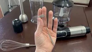 Miniature : Découvrez le mixeur puissant et hachoir BioloMix et ses accessoires indispensables