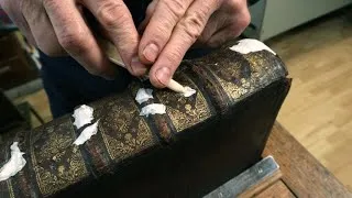 Miniature : En son quartier du livre, clin d'oeil sur un relieur orléanais