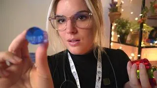 Miniature : ASMR | L’infirmière timide te fait passer un examen des nerfs crâniens 😴