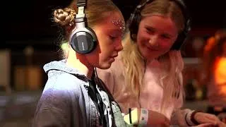 Miniature : ⚡️BONJOUR FESTIVAL 🦋 TOMORROWLAND 2026 / JEUDI @djelfigo
