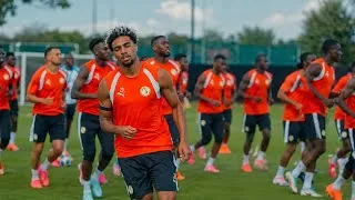 Miniature : Entrainement des lions du Sénégal. Ibrahima Mbaye et Bara Sapoko attirent tous les regards