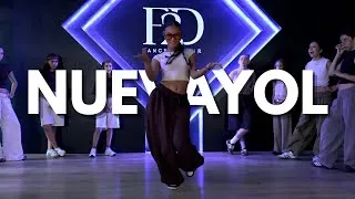 Miniature : NUEVAYOL 🤎 - @BadBunnyPR - Choreo by me - Cameraman Saru Production - STREET DANCE #dance 