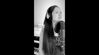 Miniature : Hymne à l'amour - Angélique REINE (Cover Edith Piaf)