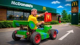 Miniature : J'ai Construit La VOITURE de Toy Story Pour Aller Au Drive McDo !