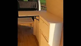Miniature : Meuble van garage créatif