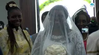 Miniature : Bénédiction nuptiale de Carine et Arsène en la cathédrale de Brazzaville
