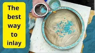 Miniature : I tried epoxy to inlay turquoise in a walnut bowl!!!