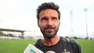 Miniature : La réaction du coach Julien Chevalier (Coupe Nationale Demi-finale ASEC Mimosas 0-0 (TAB 1-4) SOA)