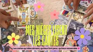 Miniature : Et si on laissait mes nièces lire les cartes ? Ep.1 #tarotforkids