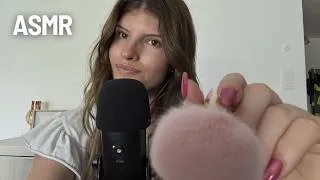 Miniature : ASMR l Tu peux fermer les yeux si...on a ça en commun (close up & face brushing) 🌸