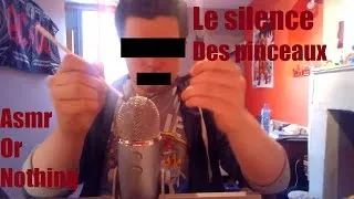 Miniature : ASMR BINAURAL -  LA VIDÉO LA PLUS DOUCE POUR VOUS RELAXER ! (Brushing, whispers )  [HD]