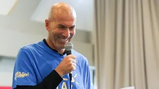 Miniature : Zinédine Zidane lit la 22e Dictée d'ELA