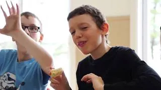 Miniature : AQST: Vidéo de La Fondation Les petits trésors du Camp Ateliers J'M épanouis 2017 de l'AQST