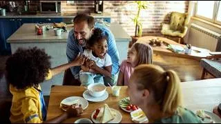 Miniature : Assistant familial : un métier au coeur de la protection de l'enfance