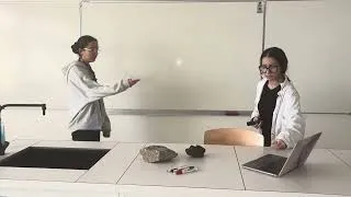 Miniature : Maths VS Physique