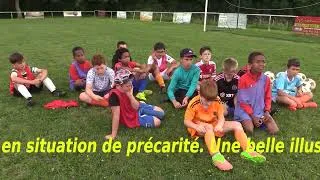 Miniature : Rencontre entre le Secours populaire et les jeunes du club de football de Magny (89)