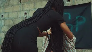 Miniature : B12 Boss - La Serpentine (Official Music Video)