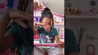Miniature : Les enfants refusent de perdre leur famille 😭 | Kids Save Their Family