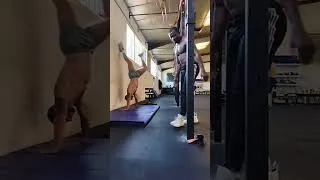 Miniature : après 2 semaines sans activité physique je fais ma deuxième séance de CrossFit 🥵 #crossfit #courage