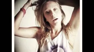 Miniature : Beautiful Women / Lindas Mulheres - Caroline Abras - Brazilian Actress