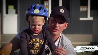 Miniature : Learning how to brake on a bike: stopping safely, just like a grown-up!