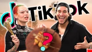 Miniature : ON ESSAYE DES RECETTES TIKTOKS AVEC LIBELLULE