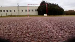 Miniature : Foot IRL - Crossbar challenge
