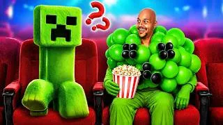 Miniature : Comment cacher Minecraft au cinéma ! Défi Faux vs Vrai