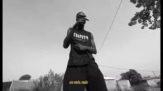 Miniature : Nouveau clip  ̀̀Distance ́’ disponible maintenant 🔥 https://youtu.be/FJ9QCAthwyY?si=sBVaRmqMgsmb2jrR