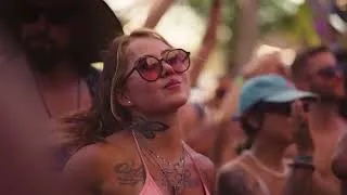Miniature : Ce soir c'est le party - Clip officiel