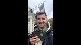 Miniature : #24 - De ma galère de passeport à la Polyglot Conference : toute l’histoire ✈️📘