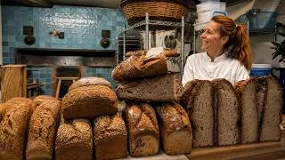 Miniature : Cette boulangère travaille à l'ancienne, Levain & Four à bois | FOURNIL RÉSISTANCE