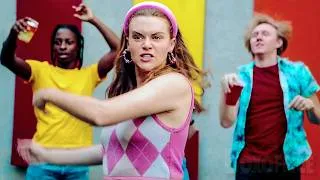 Miniature : DÉJANTÉE | Holland Roden (Teen Wolf) | Film Complet en Français | Comédie