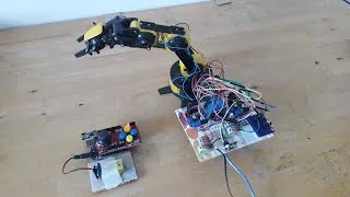 Miniature : Projet Arduino #3  Bras robotisé