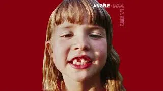 Miniature : Angèle - Que du love feat Kiddy Smile