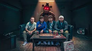 Miniature : Une nuit pour survivre (Fnaf IRL) avec Inoxtag, Michou et Nico