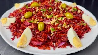 Miniature : 💥 Cette salade est une BOMBE de vitamines ! Betterave crue, carotte & grenade 🥕❤️🍎