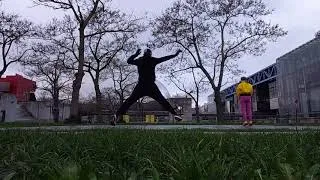 Miniature : Lever du jour à la Villette