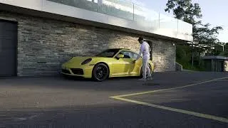Miniature : La 911 au quotidien - Porsche. There is no substitute.
