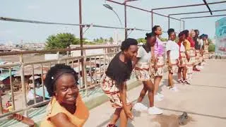Miniature : Angélique Kidjo - Africa, One Of A Kind ft. Mr Eazi, Salif Keita - dance video by Centre Wédu Wédu.