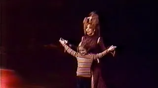 Miniature : Mylene Farmer (Милен Фармер) – Moscou, Olympisky (Москва, Олимпийский) 05.03.2000 – VHS russe pirate
