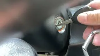 Miniature : Démarrer sa voiture après une panne sèche de carburant #rav4