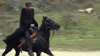 Miniature : Le moine cavalier, un père au pays des chevaux